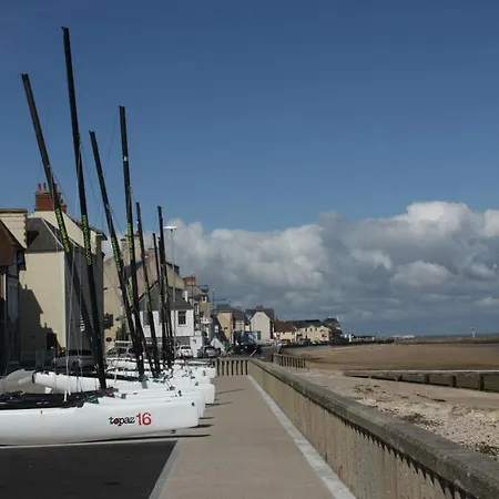 Hotel La Grandcopaise Et Grandcamp-Maisy