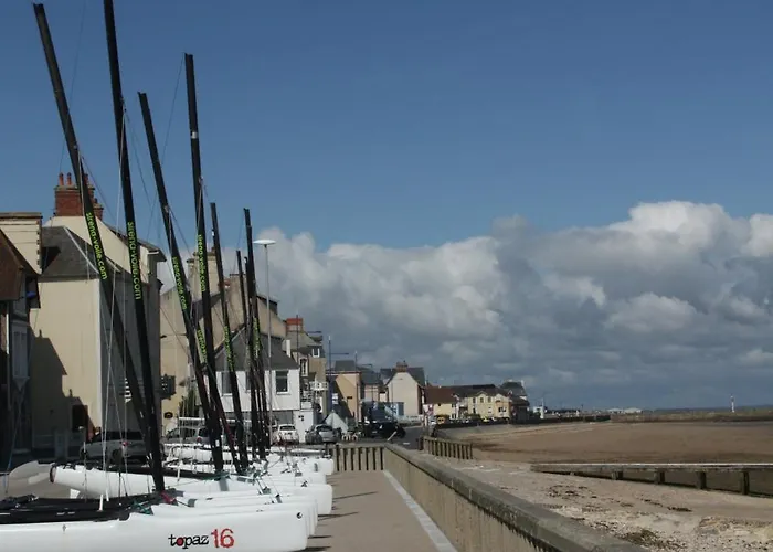 Hotel La Grandcopaise Et Grandcamp-Maisy